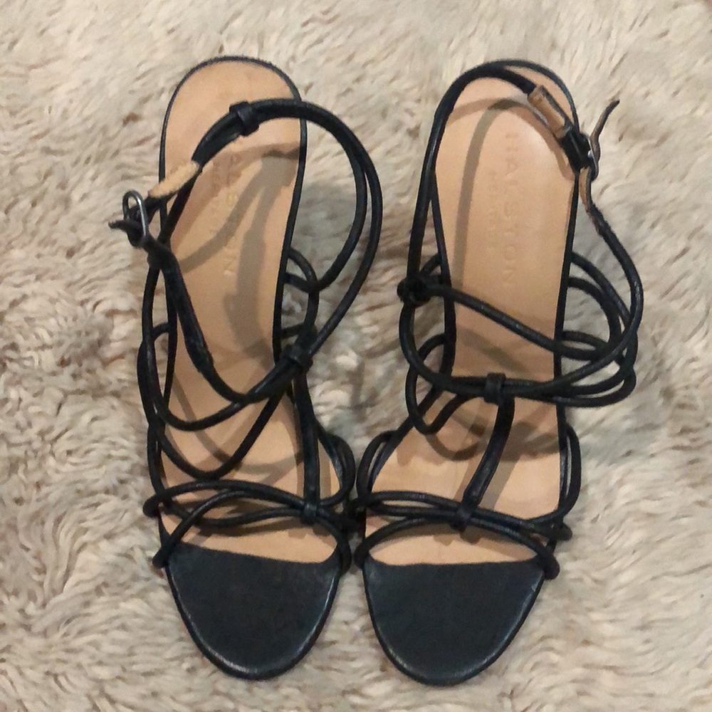 Halston heritage heels NWOB - Picture 2 of 4